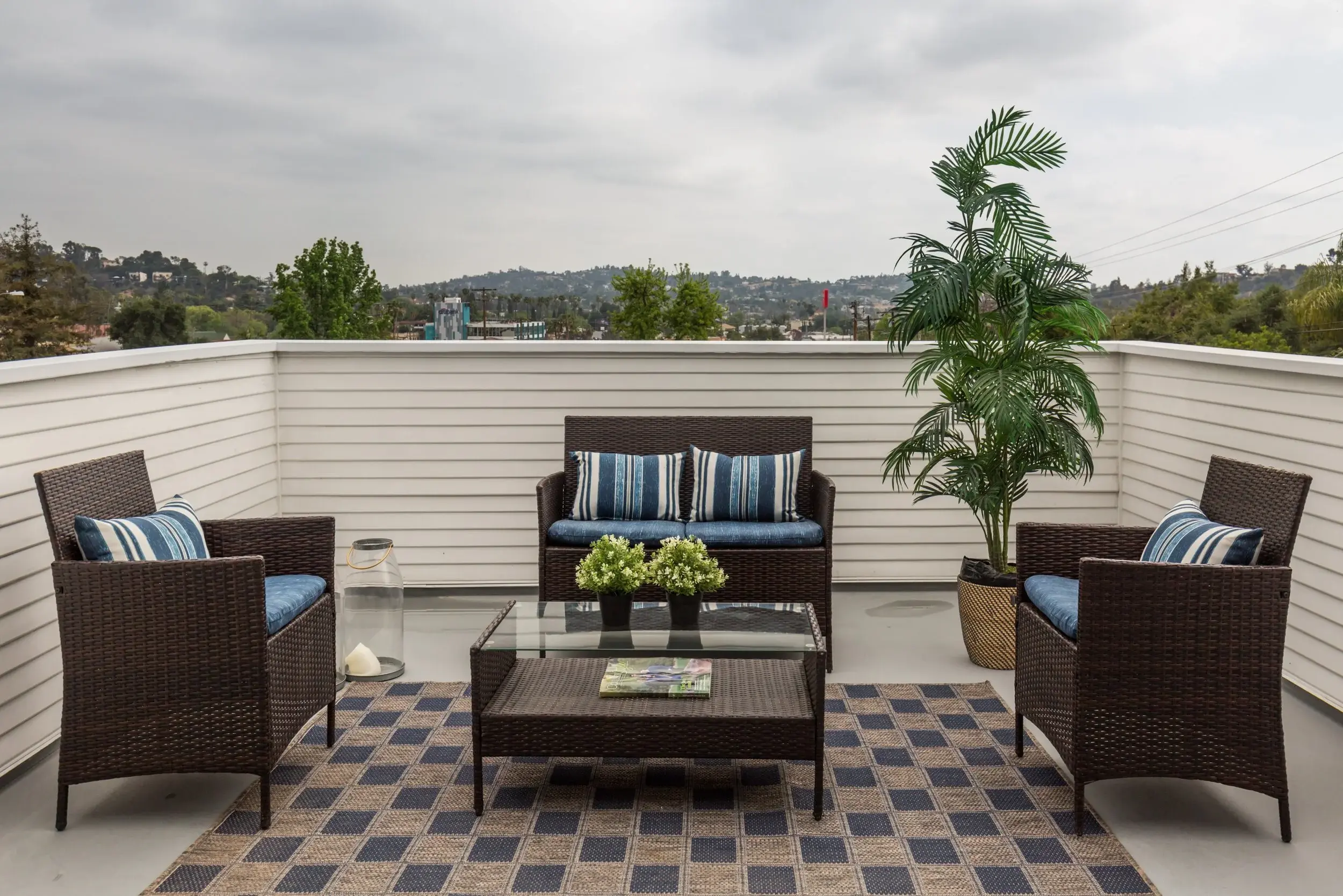 5153 Rockland Ave-26