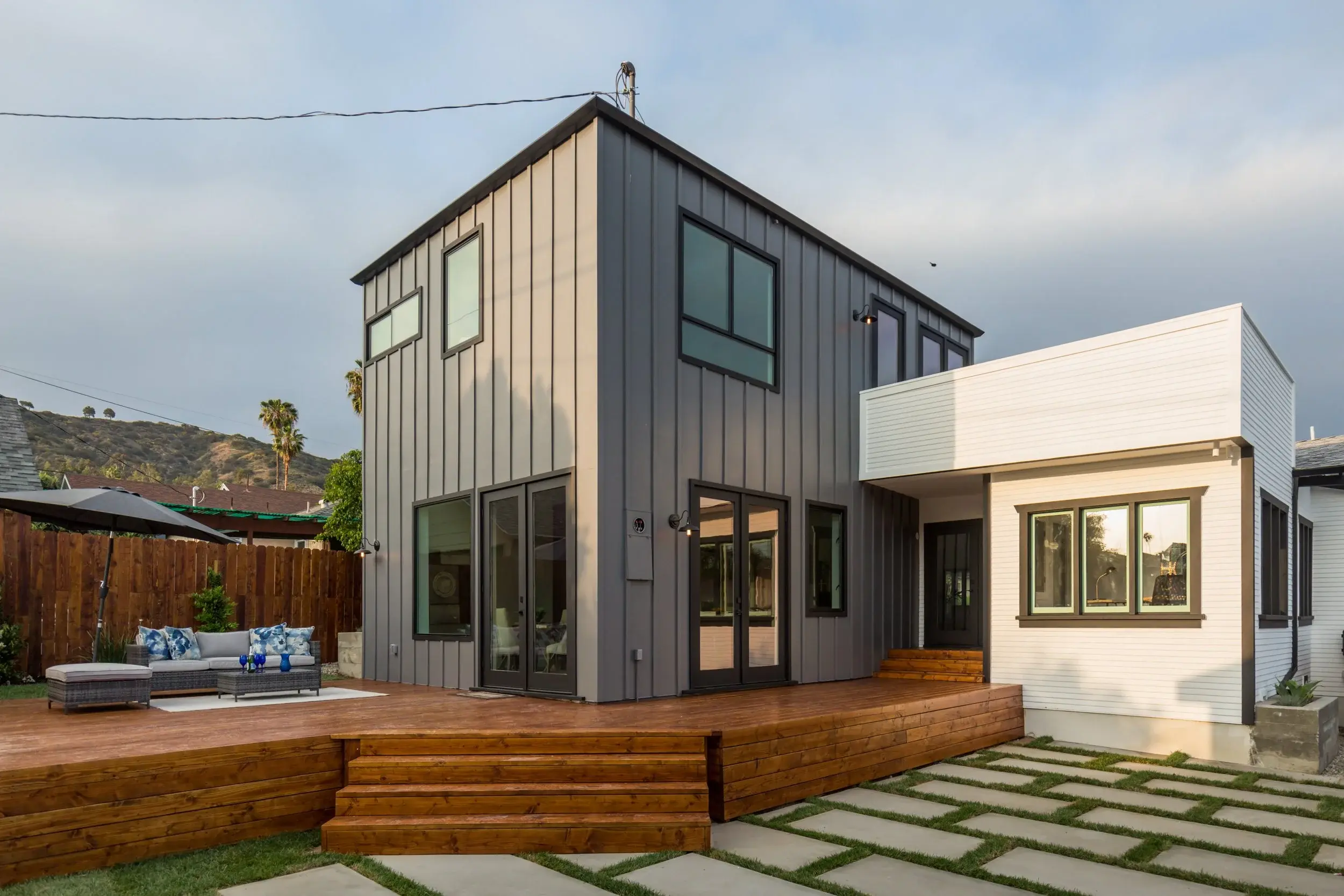5153 Rockland Ave-35