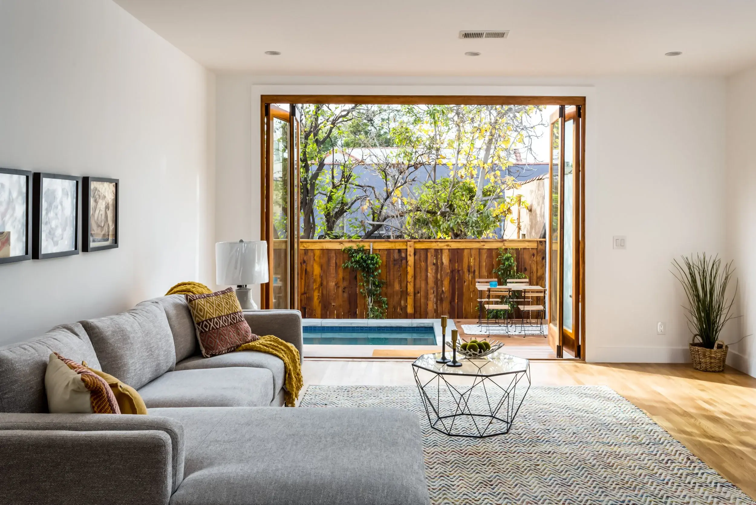 Copy of 455 N Crescent Heights-21-1