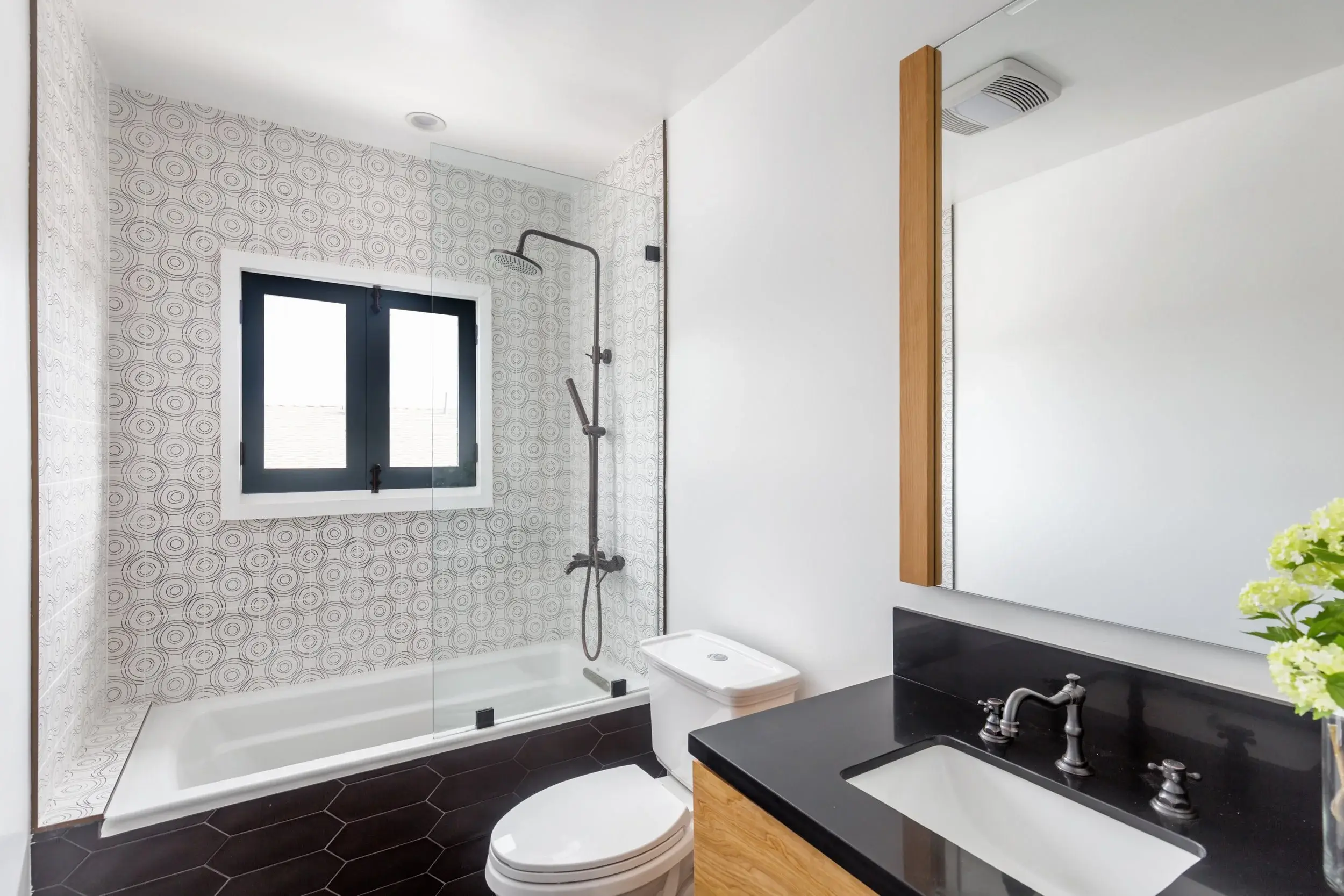5153 Rockland Ave-12