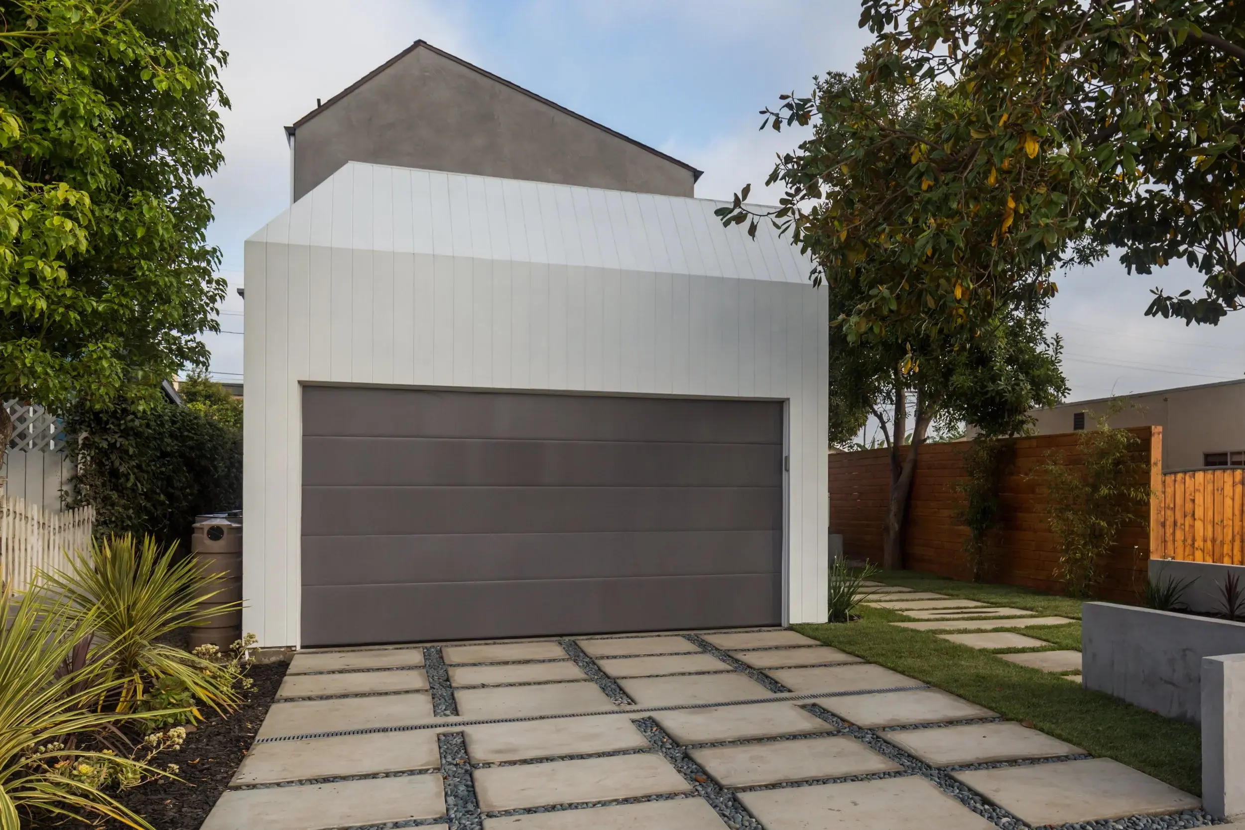 Copy of 12424 Gilmore Ave-3.jpg