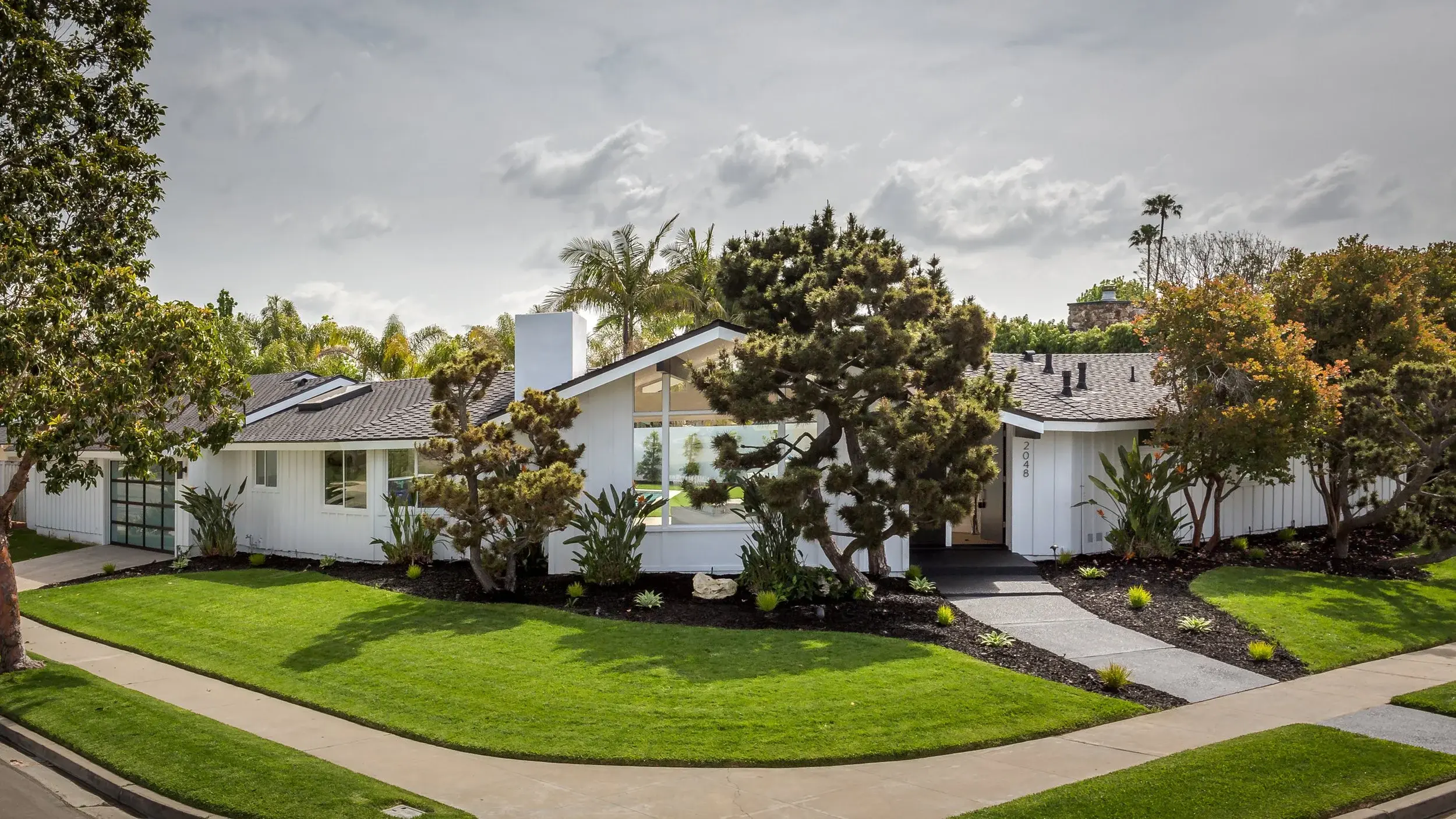 Copy of 2048 Commodore Rd-3-2