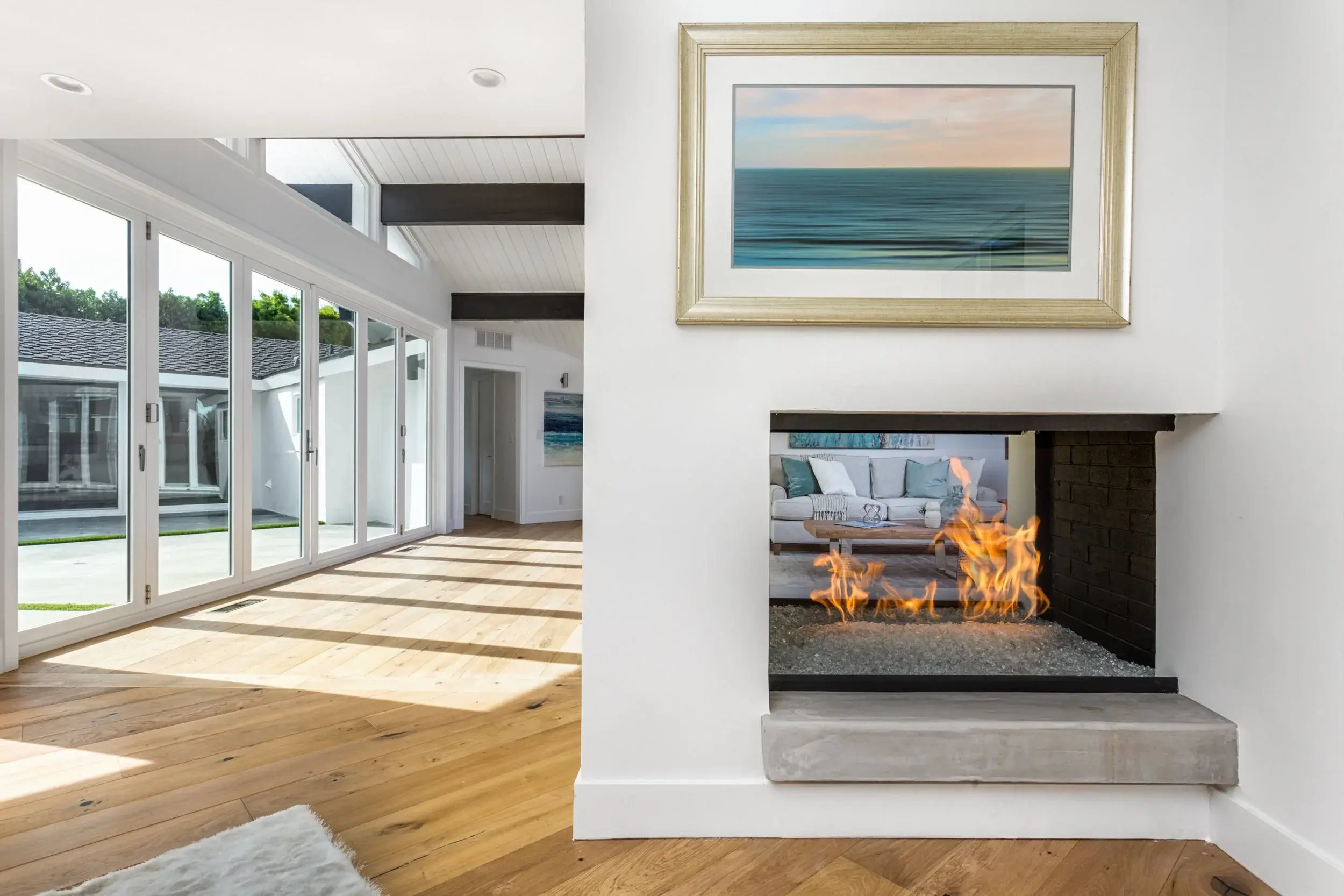 Copy of 2048 Commodore Rd-9