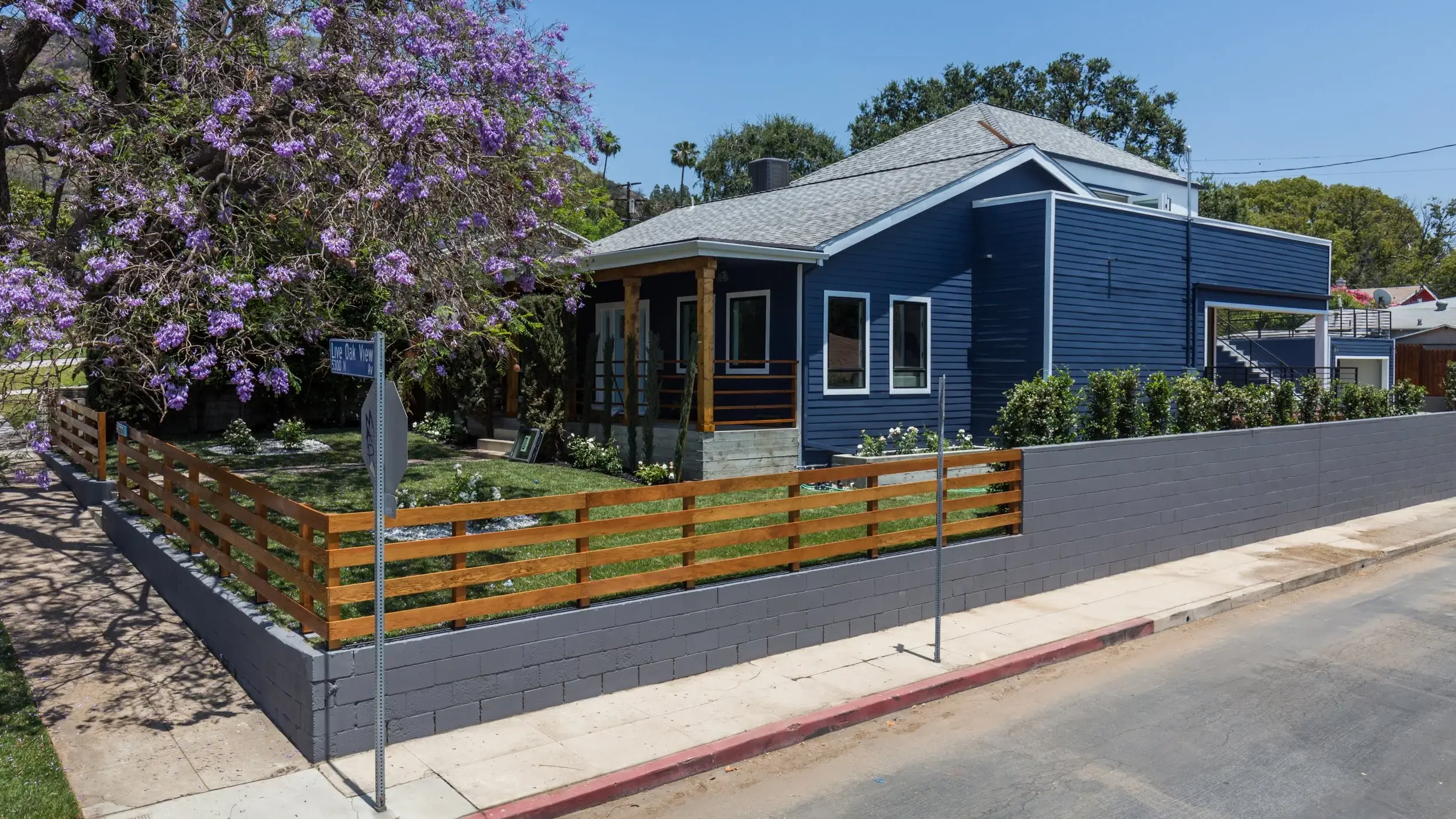 5302 Live Oak